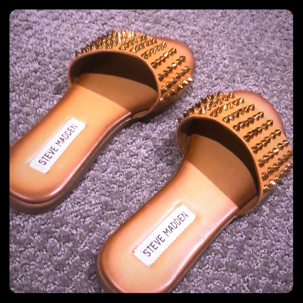Steve Madden Studded Slides